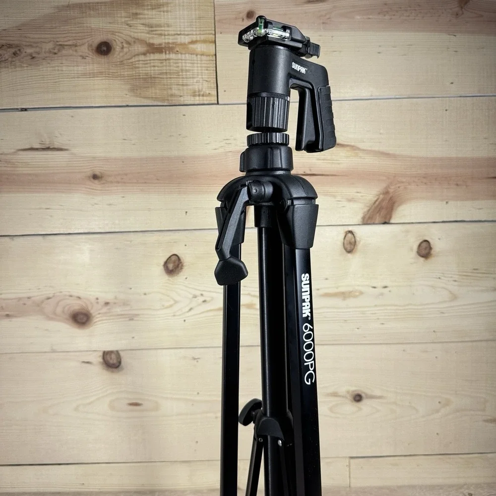 Sunpak PlatinumPlus 6000GT Tripod 61 In Camera Video Stand 6.6 Lb Load